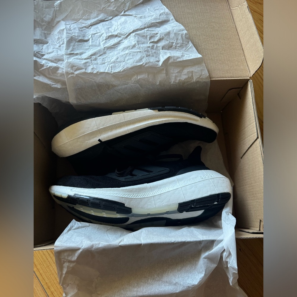 NWT in box - Adidas Ultraboost Light - Size Men 7.5/Women 8.5, Black/Black/White